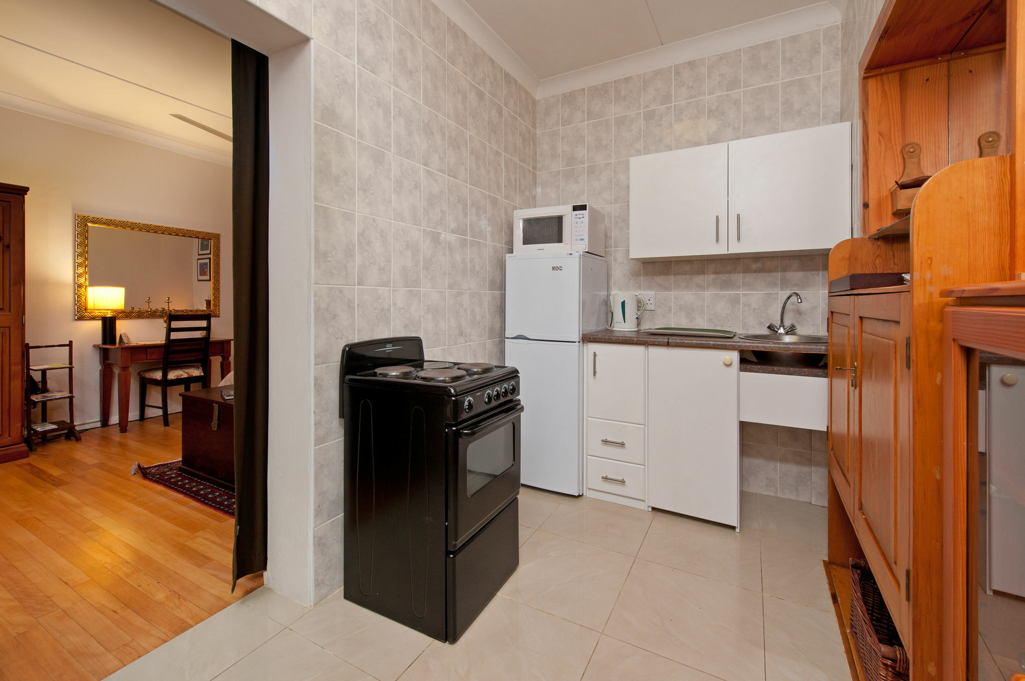 Brown Jug Guest House Херманус Экстерьер фото
